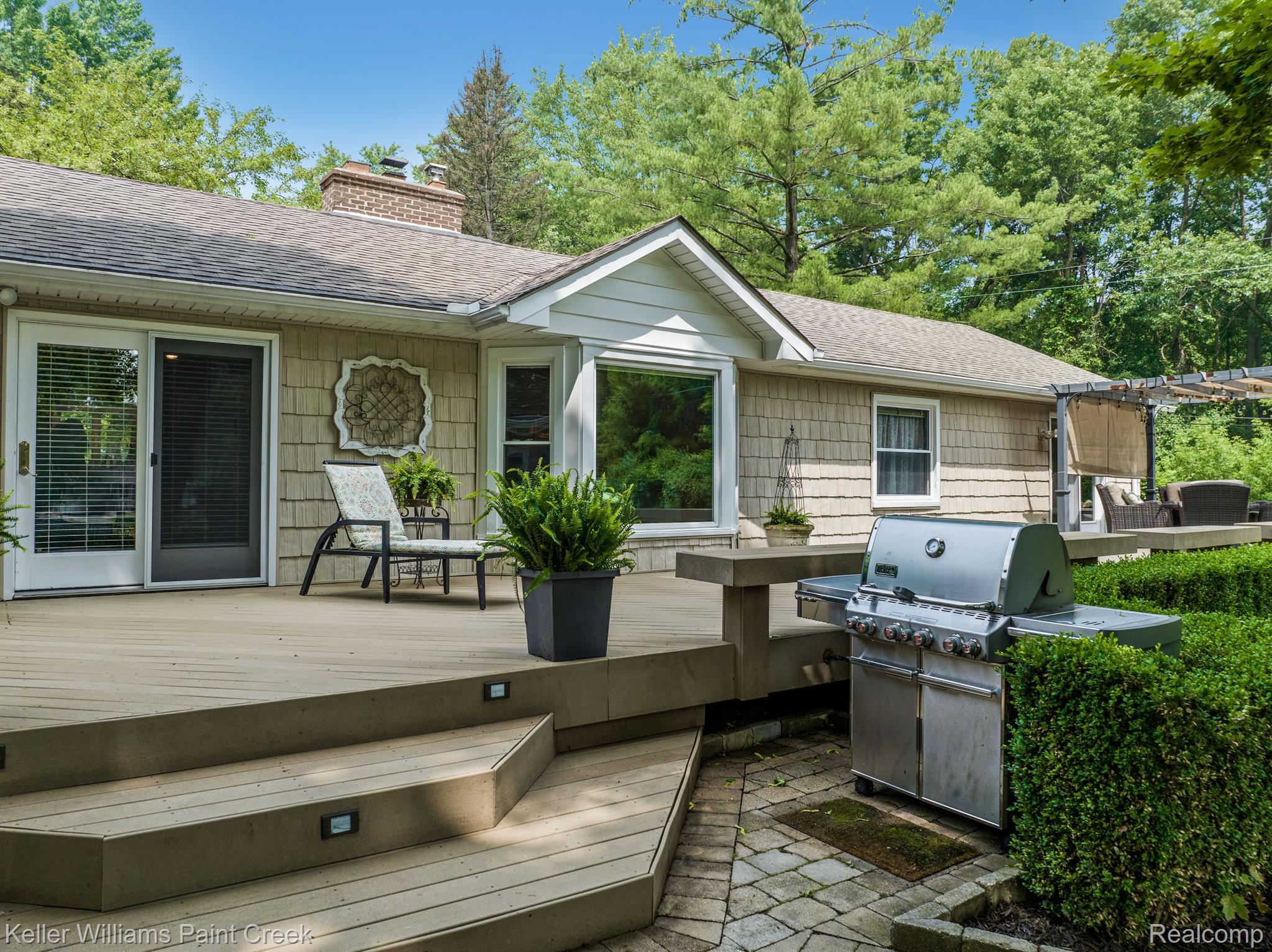 4165 Sheldon Road Rochester, MI 48306 - Photo 39 of 74 Trek decking for easy care