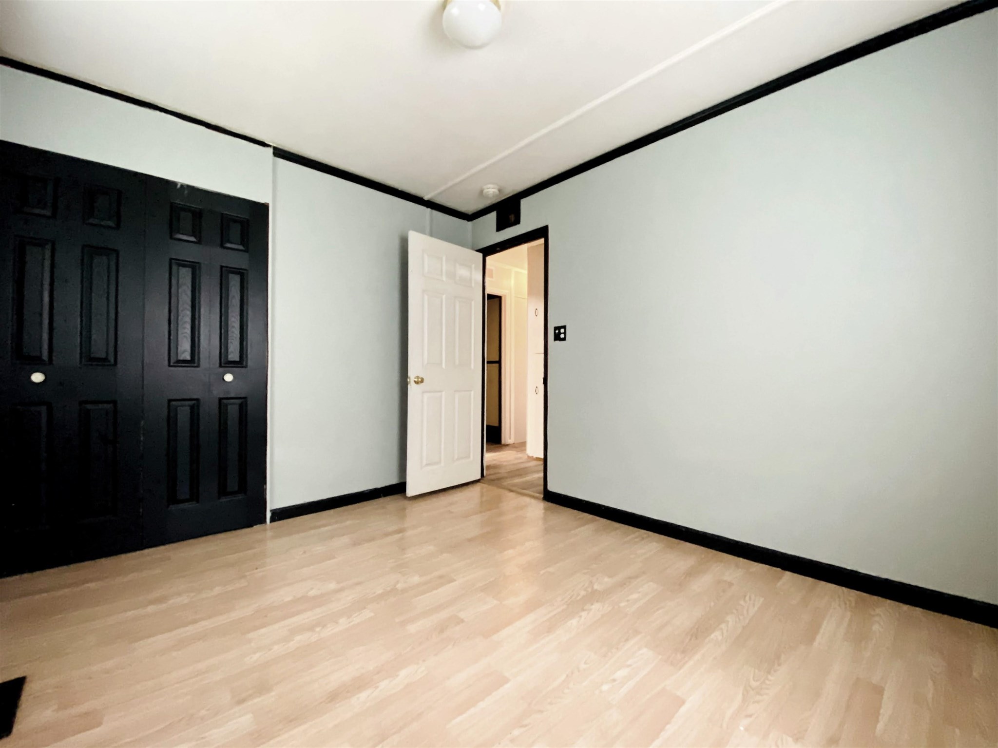 2377 Washington Road Washington, IL 61571 - Photo 11 of 28 Gallery Image 11