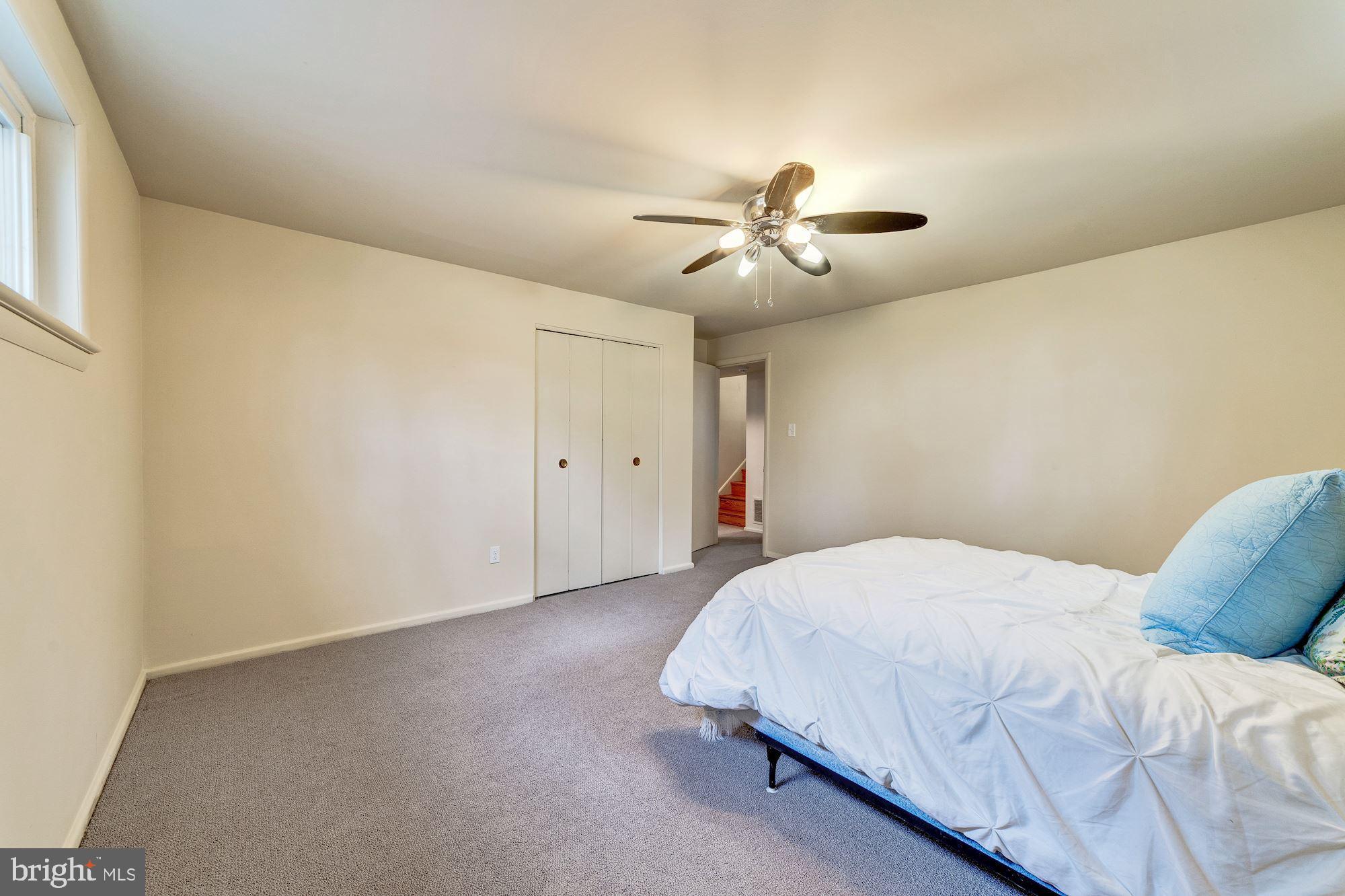 8403 Wagon Wheel Road Alexandria, VA 22309 - Photo 30 of 47 4th BR/Den w/ closet and adjacent hall full bath