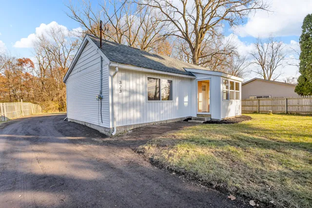 $99,000 | 323 Sycamore Street, Jackson, MI 49201