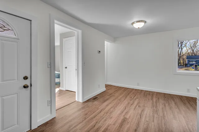 $99,000 | 323 Sycamore Street, Jackson, MI 49201