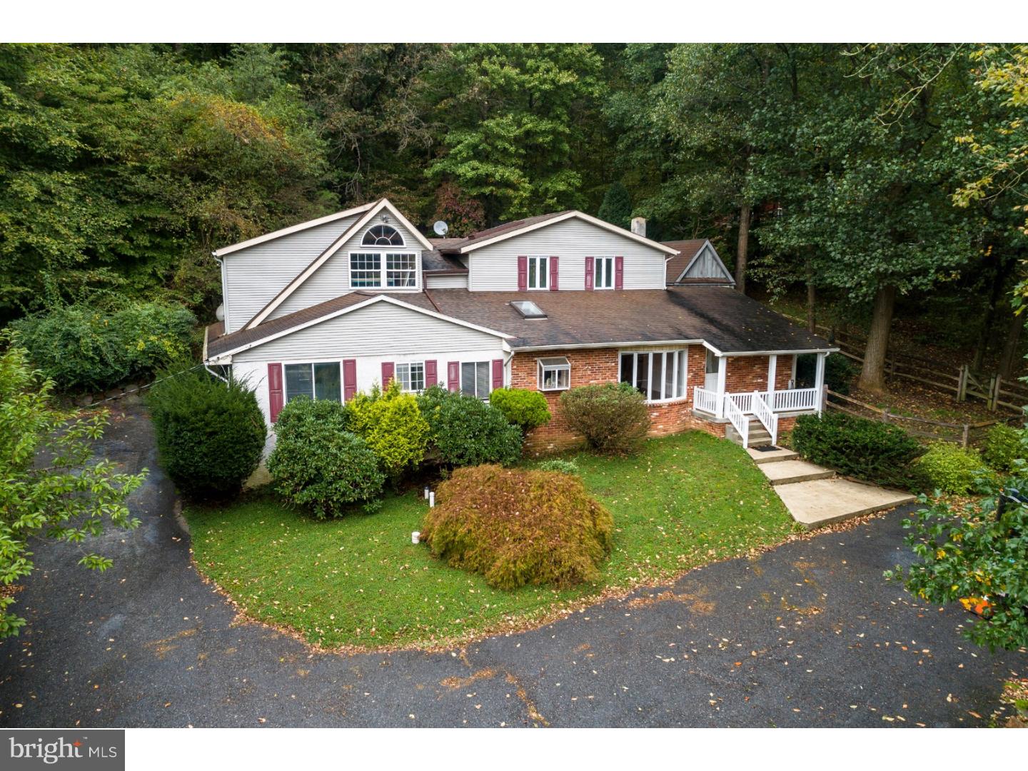 2455 Harmonyville Road Elverson, PA 19520 - Photo 3 of 22 Gallery Image 3
