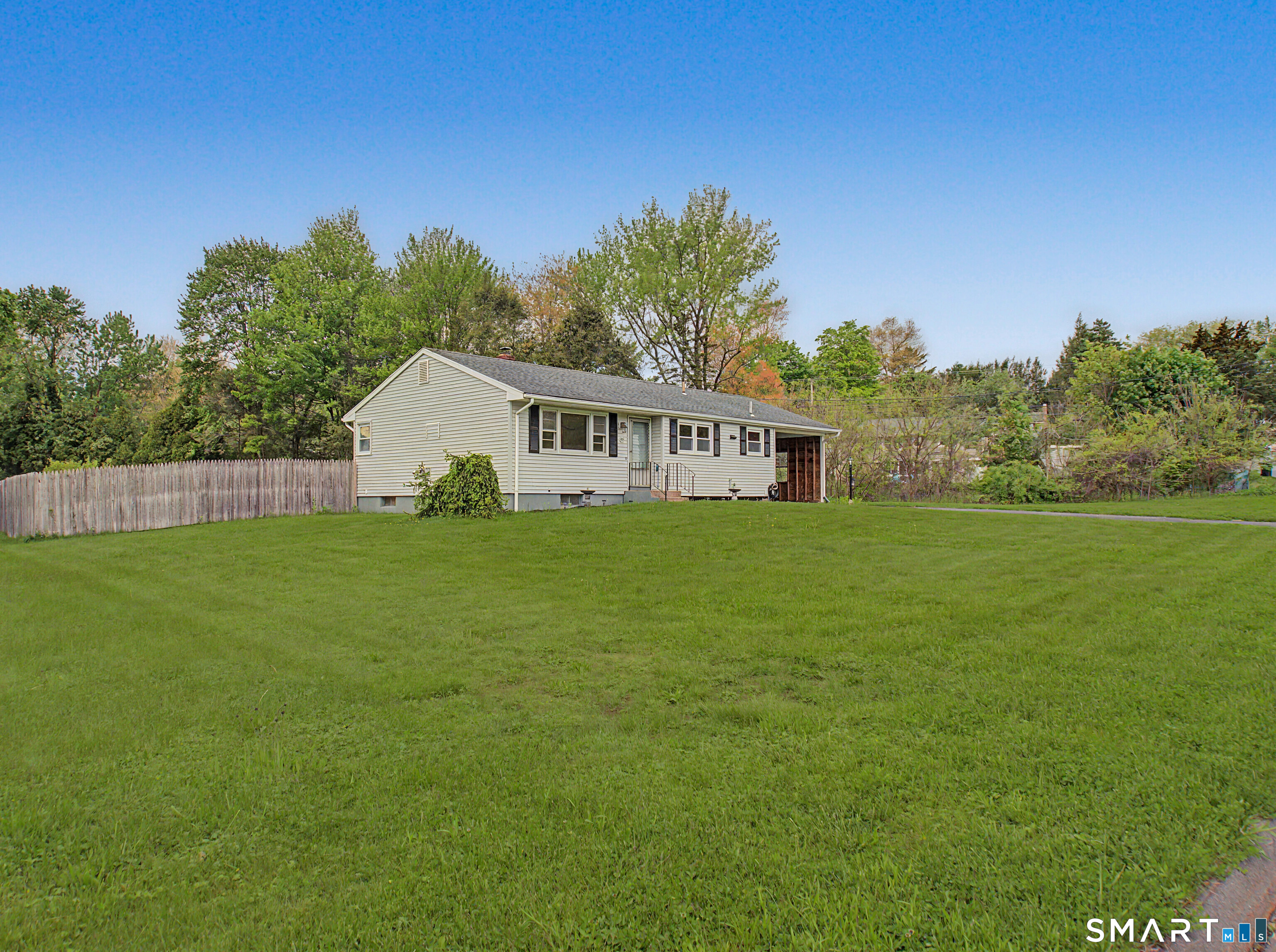 23 Raymond Road South Windsor, CT 06074 - Photo 26 of 37