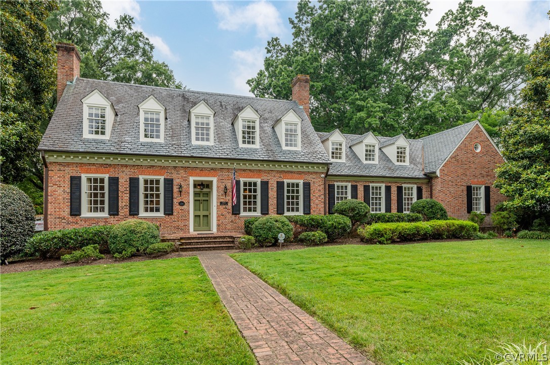 3901 Sulgrave Road Richmond, VA 23221 - Photo 1 of 49 Gallery Image 1