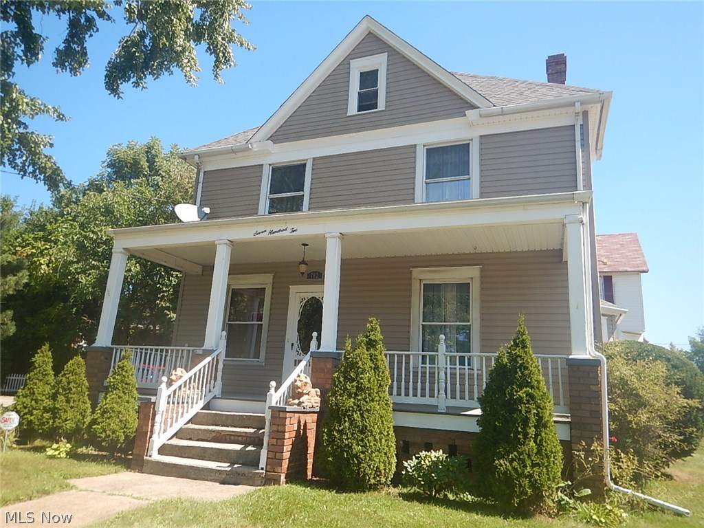 702 Fulton Road Northwest Canton, OH 44703 - Photo 7 of 34