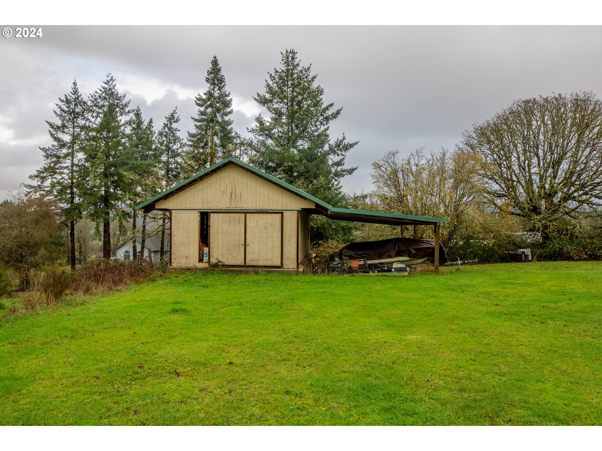 35067 Ede Road Lebanon, OR 97355 - Photo 32 of 40 a house view with garden space