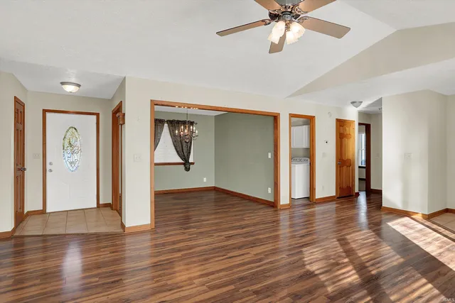 $245,000 | 355 East Co Road 525 North, Coatesville, IN 46121