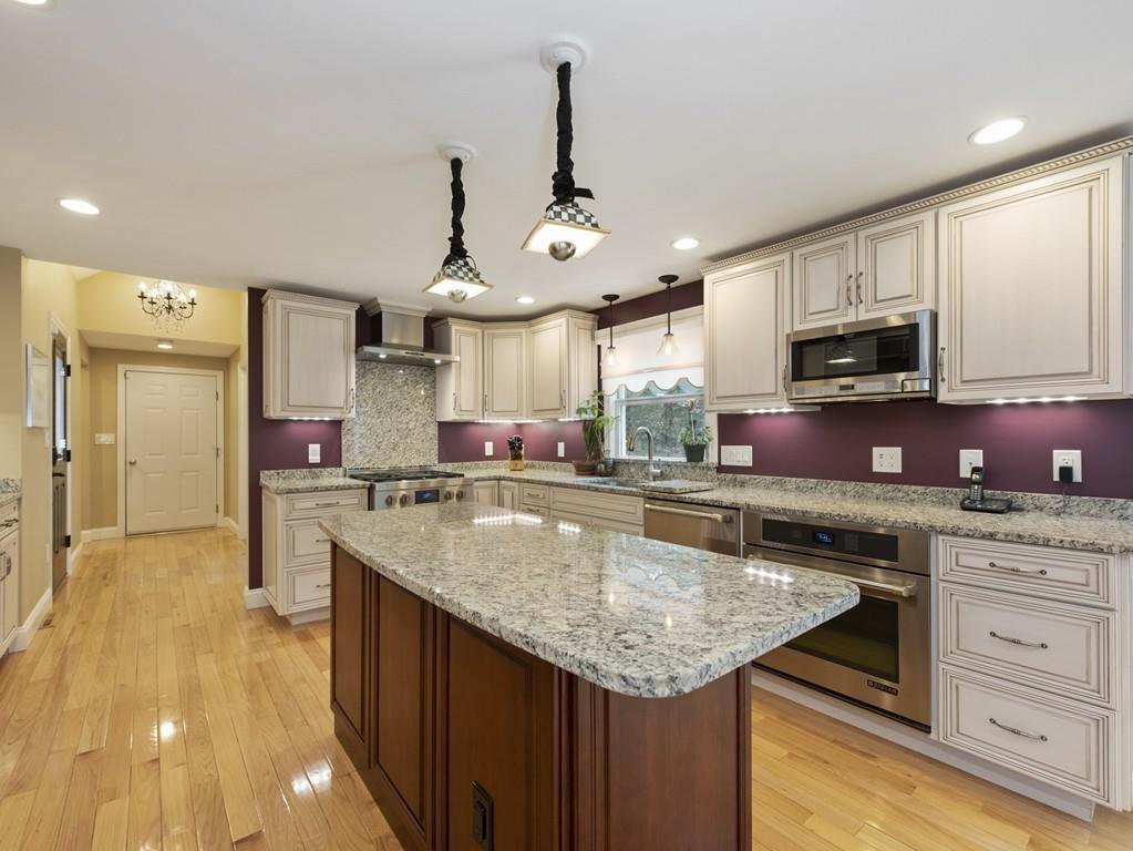25 Juniper Road Sharon, MA 02067 - Photo 13 of 36