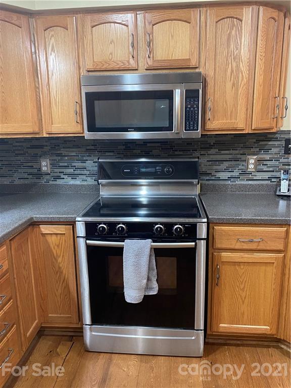 9808 Hickory Ridge Road Harrisburg, NC 28075 - Photo 5 of 20 Gallery Image 5
