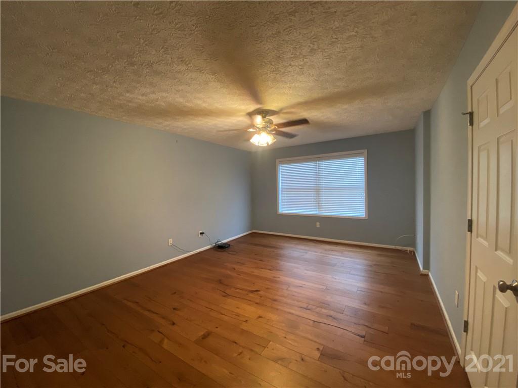 9808 Hickory Ridge Road Harrisburg, NC 28075 - Photo 9 of 20 Gallery Image 9