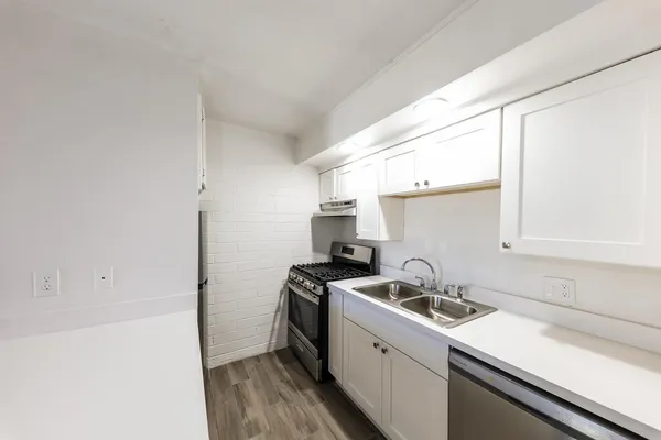 $980 | 6320 North 16th Street, Unit 205, Phoenix, AZ 85016