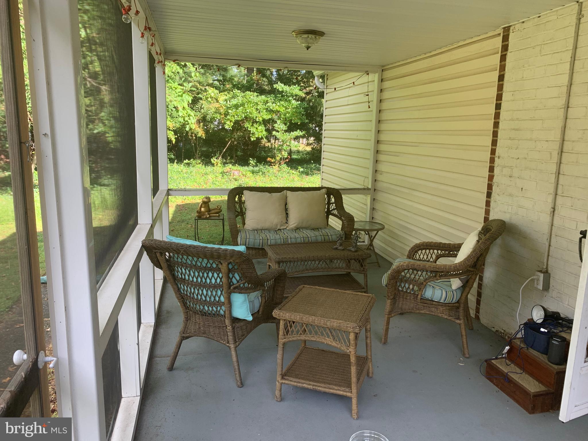 48 Devon Road Mount Holly, NJ 08060 - Photo 4 of 31