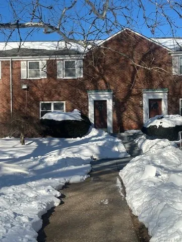 $2,000 | 133-22 Laurelton Parkway, Unit LOWR | Laurelton