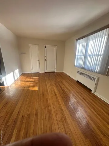 $2,000 | 133-22 Laurelton Parkway, Unit LOWR | Laurelton