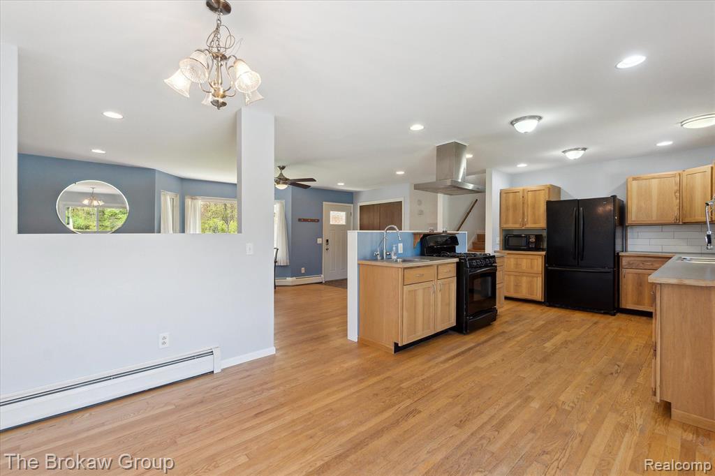 12441 County Line Road Ortonville, MI 48462 - Photo 12 of 43
