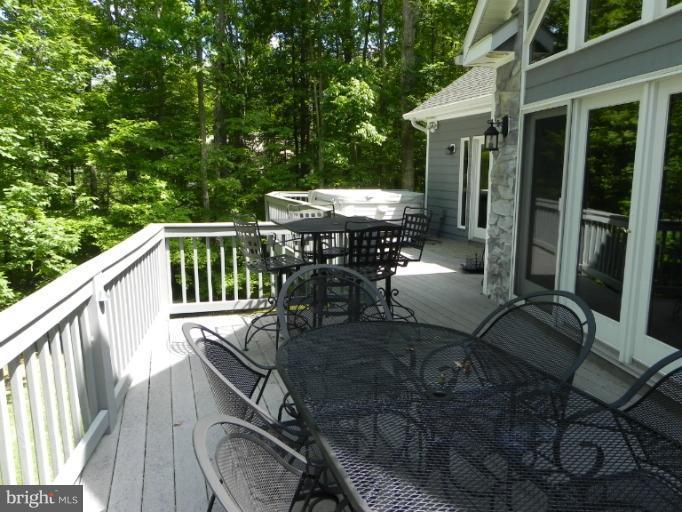 229 Busbees Point Road Bumpass, VA 23024 - Photo 1 of 19 Exterior (Rear)