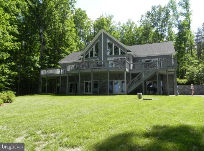 229 Busbees Point Road Bumpass, VA 23024 - Photo 13 of 19 Exterior (Rear)