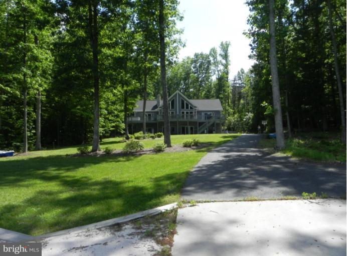 229 Busbees Point Road Bumpass, VA 23024 - Photo 6 of 19 Exterior (Rear)