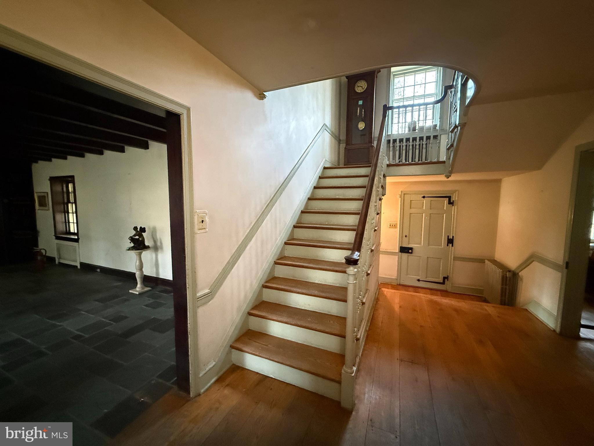 514 Edann Road Glenside, PA 19038 - Photo 9 of 34 Front Entrance