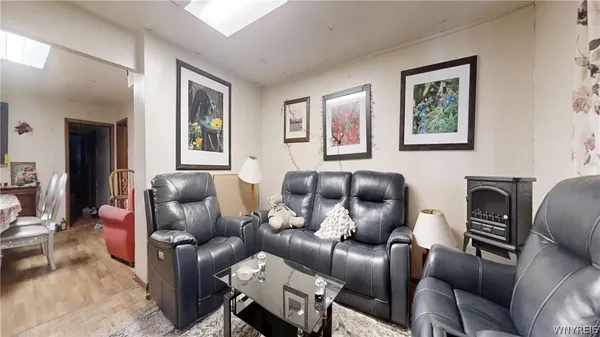 $149,900 | 7 Milton Street, Buffalo, NY 14210