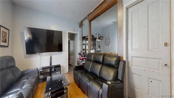 $149,900 | 7 Milton Street, Buffalo, NY 14210