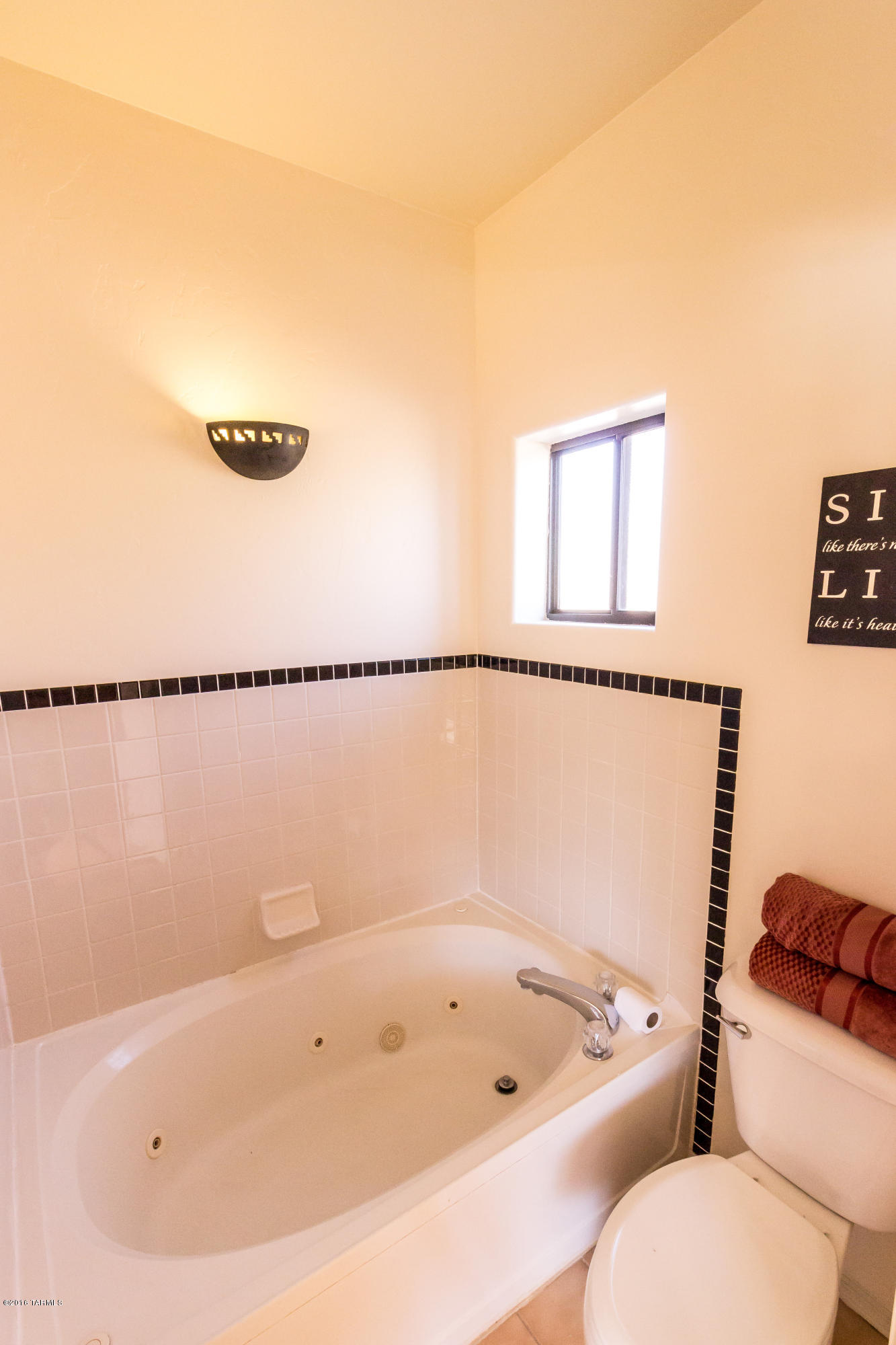 16540 North Swan Road Tucson, AZ 85739 - Photo 13 of 17 Gallery Image 13