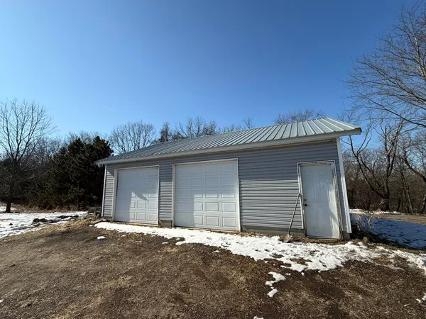 $449,000 | 23217 Lyndale Road, Kendall, WI 54638
