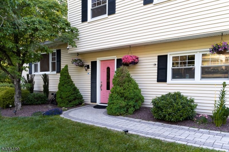 9 Lexington Road Bernards, NJ 07920 - Photo 47 of 50