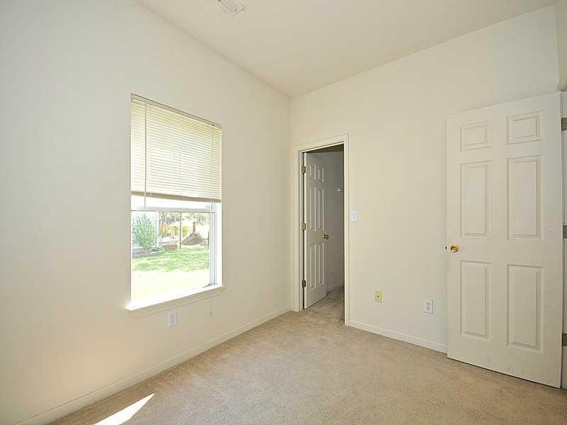 6581 Rushing River Noblesville, IN 46062 - Photo 16 of 24 Gallery Image 16
