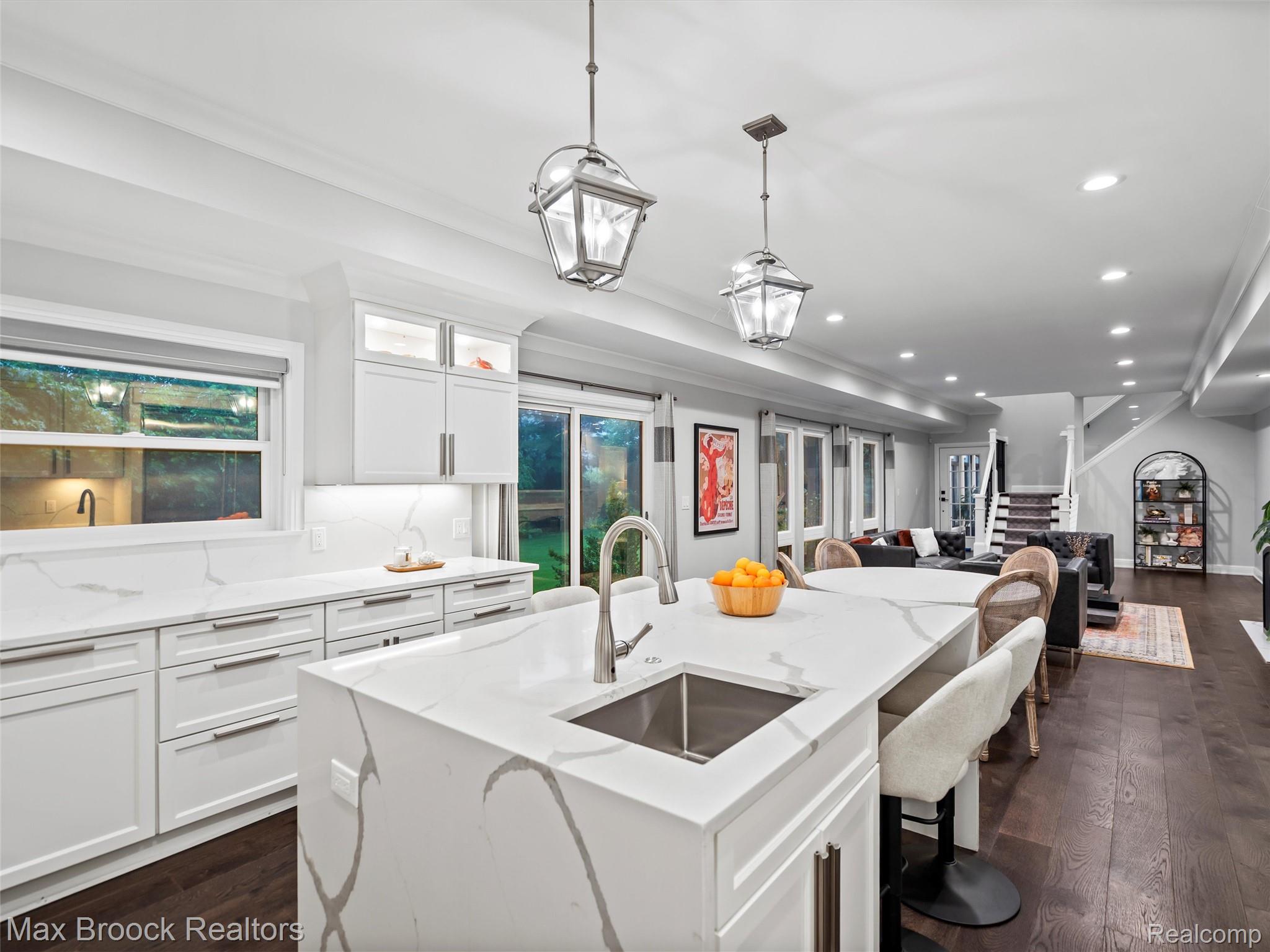 295 South Cranbrook Road Birmingham, MI 48009 - Photo 57 of 57 Open floor plan