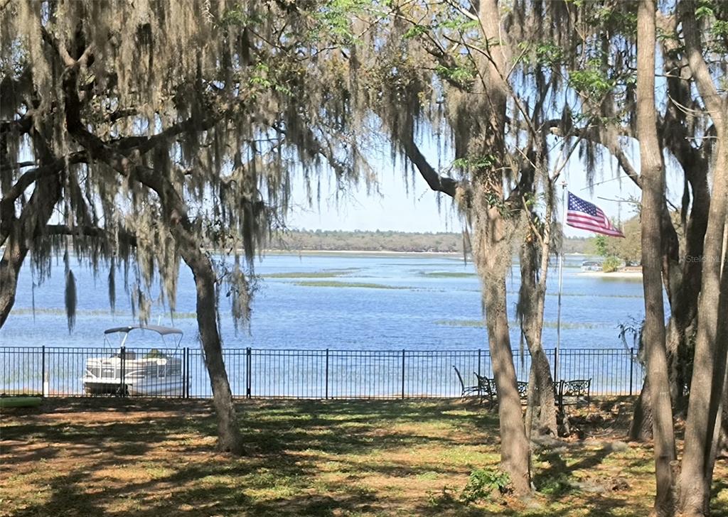 628 Bethel Street Keystone Heights, FL 32656 - Photo 46 of 49 a large body of water with water fall