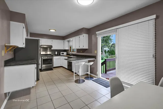 $350,000 | 2N314 Euclid Avenue, Glendale Heights, IL 60139