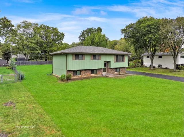 $350,000 | 2N314 Euclid Avenue, Glendale Heights, IL 60139