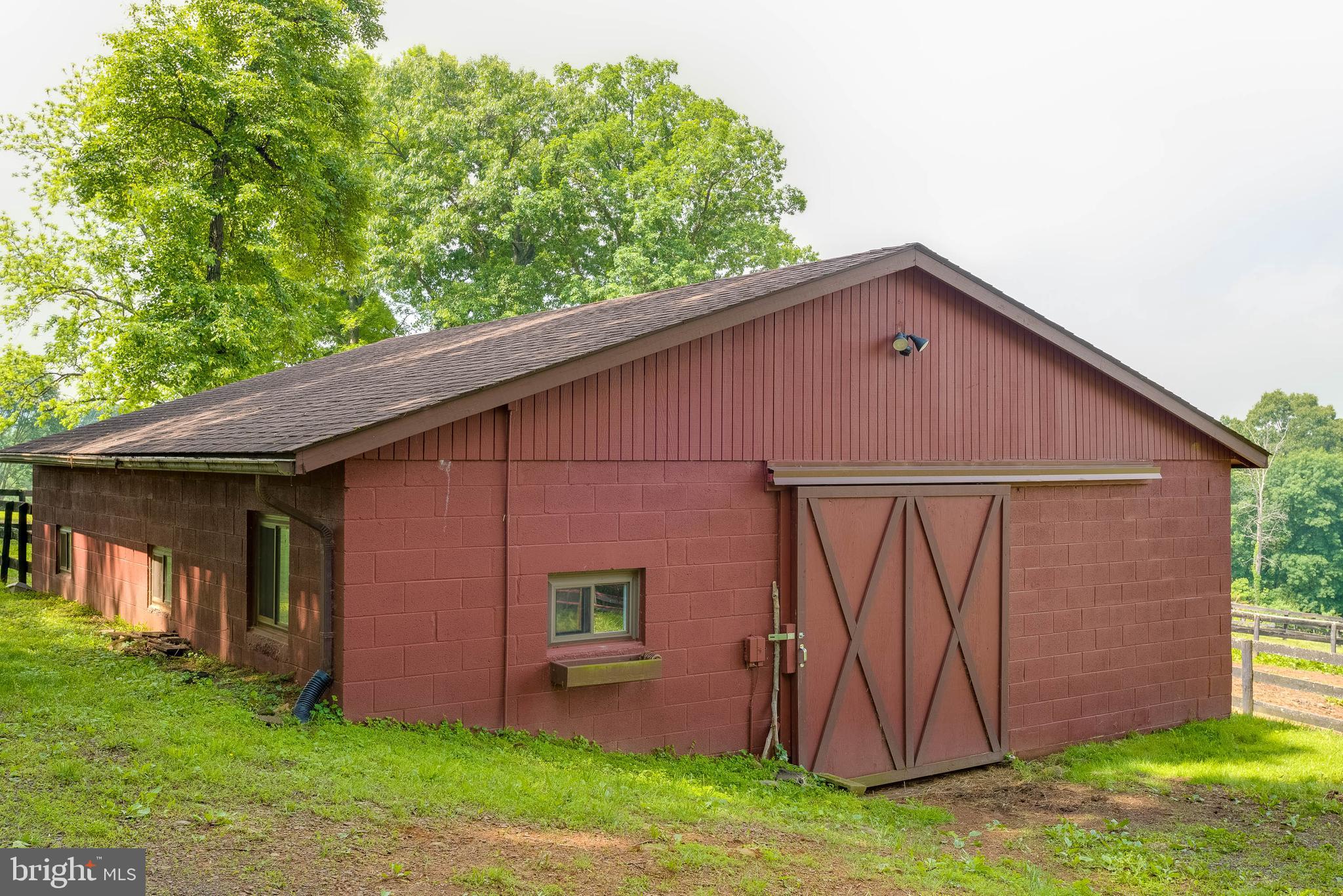 8567 Meadows Road Warrenton, VA 20186 - Photo 2 of 47 barn