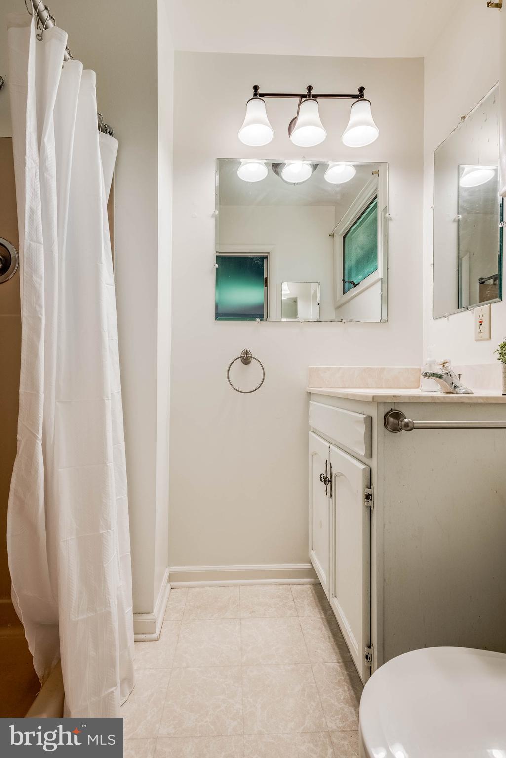 8567 Meadows Road Warrenton, VA 20186 - Photo 18 of 47 master bath