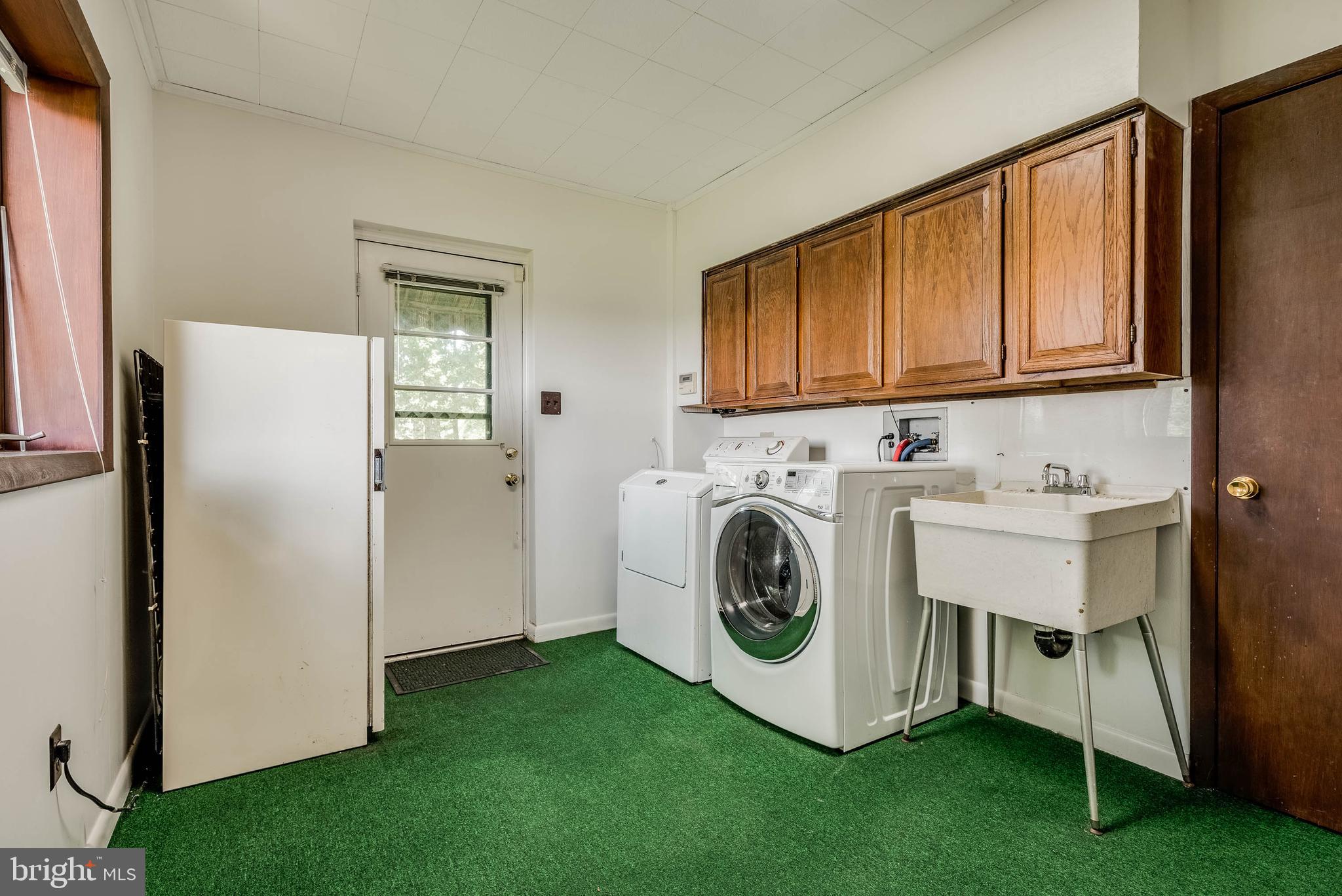 8567 Meadows Road Warrenton, VA 20186 - Photo 27 of 47 basement laundry