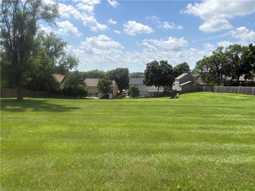 5109 Rosehill Road Shawnee, KS 66216 - Photo 3 of 3