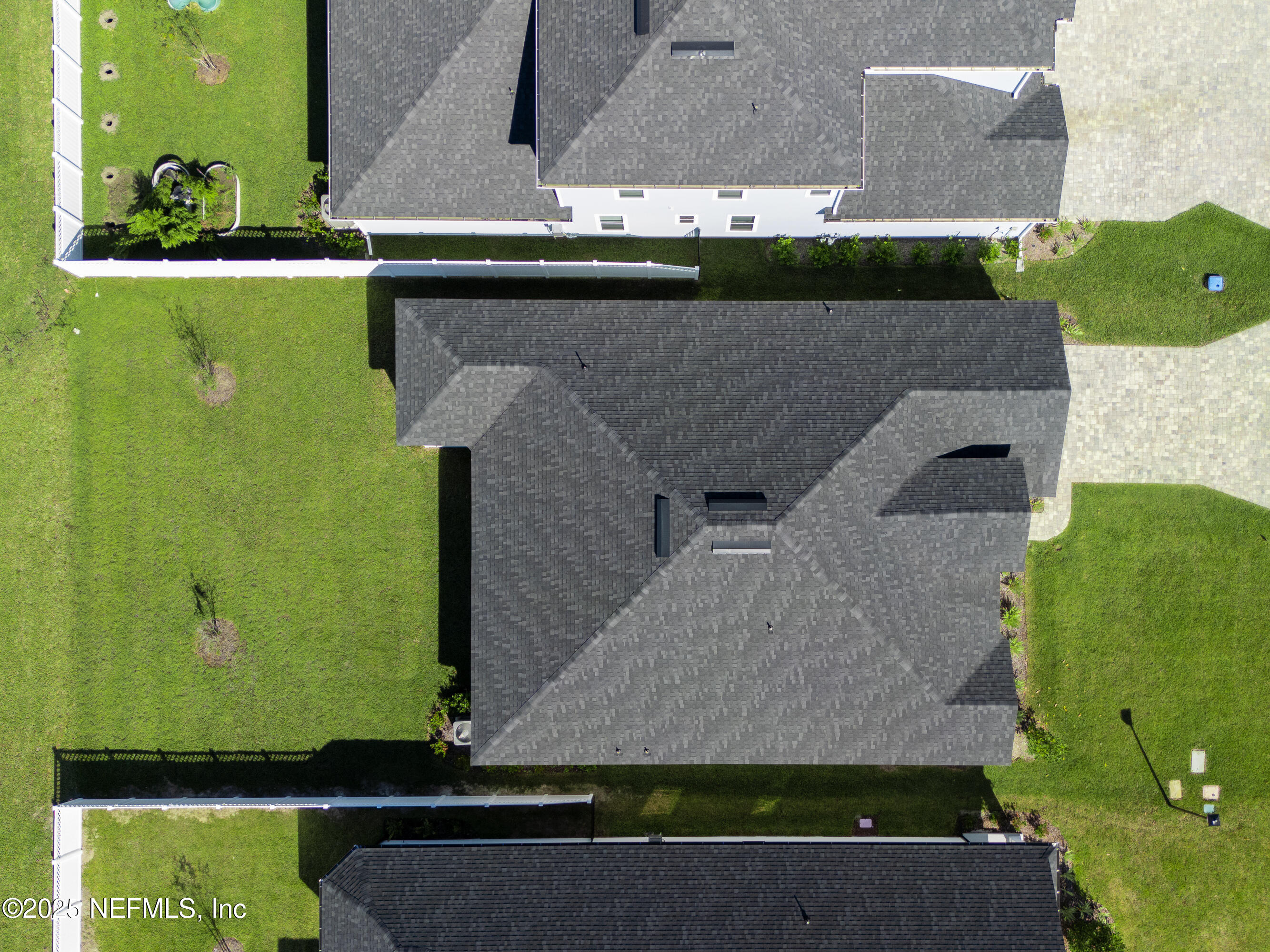 158 Holly Rdg Way St. Augustine, FL 32092 - Photo 37 of 46 an aerial view of a house with a yard