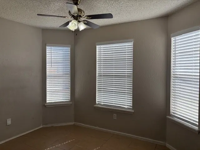 $875 | 825 Quetzal Street, Unit 2, Corpus Christi, TX 78418