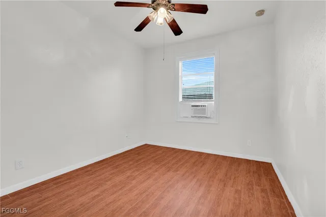 $389,999 | 5562 Benton Street, Lehigh Acres, FL 33971