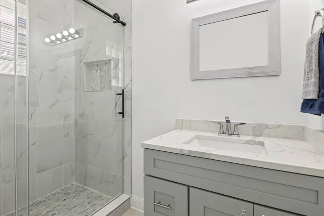 $469,900 | 1932 East Avenue, Berwyn, IL 60402