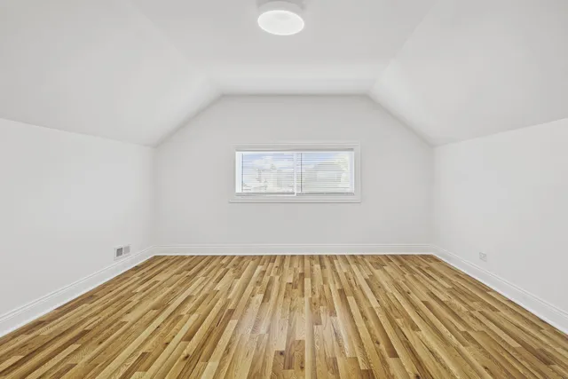 $469,900 | 1932 East Avenue, Berwyn, IL 60402