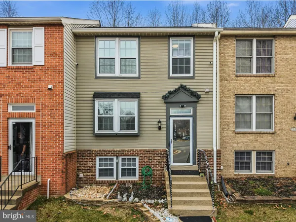 $2,700 | 104 Barksdale Place, Stafford, VA 22554