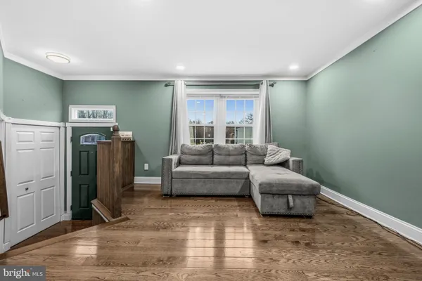 $2,700 | 104 Barksdale Place, Stafford, VA 22554