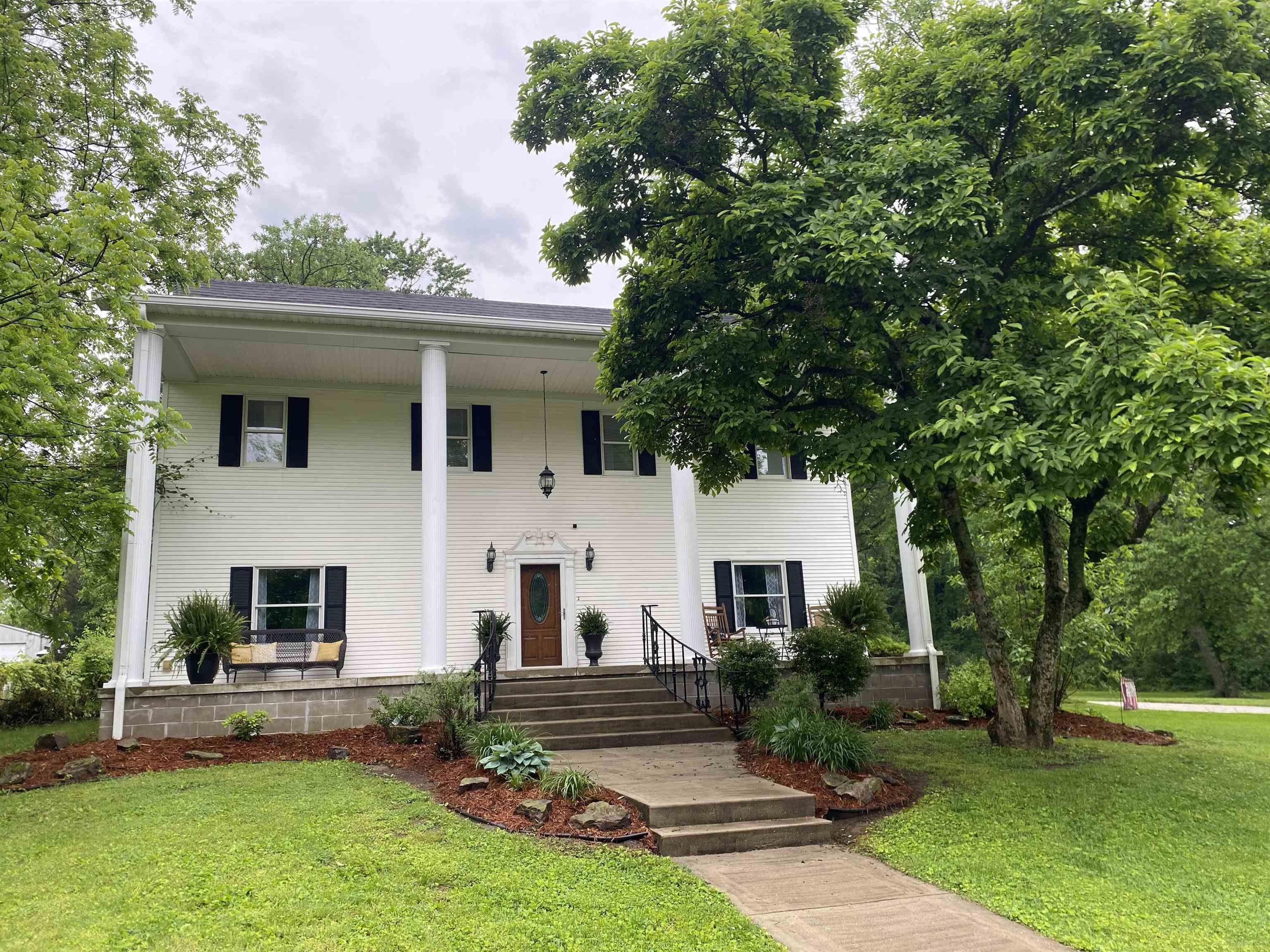 1585 Ramsey Road Vincennes, IN 47591 - Photo 1 of 25 Gallery Image 1