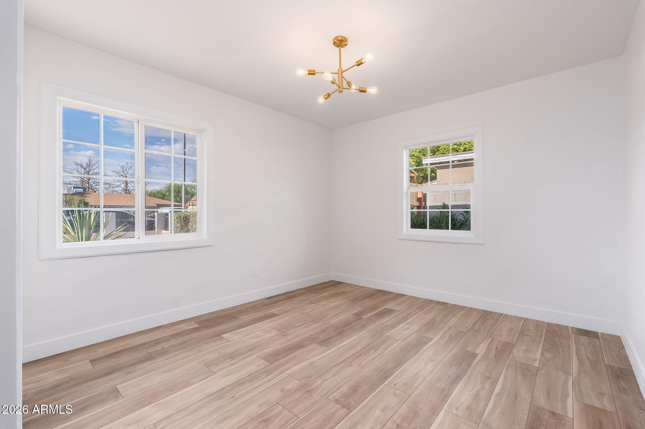 6329 West Ocotillo Road Glendale, AZ 85301 - Photo 16 of 29 6329 W Ocotillo Rd - 18