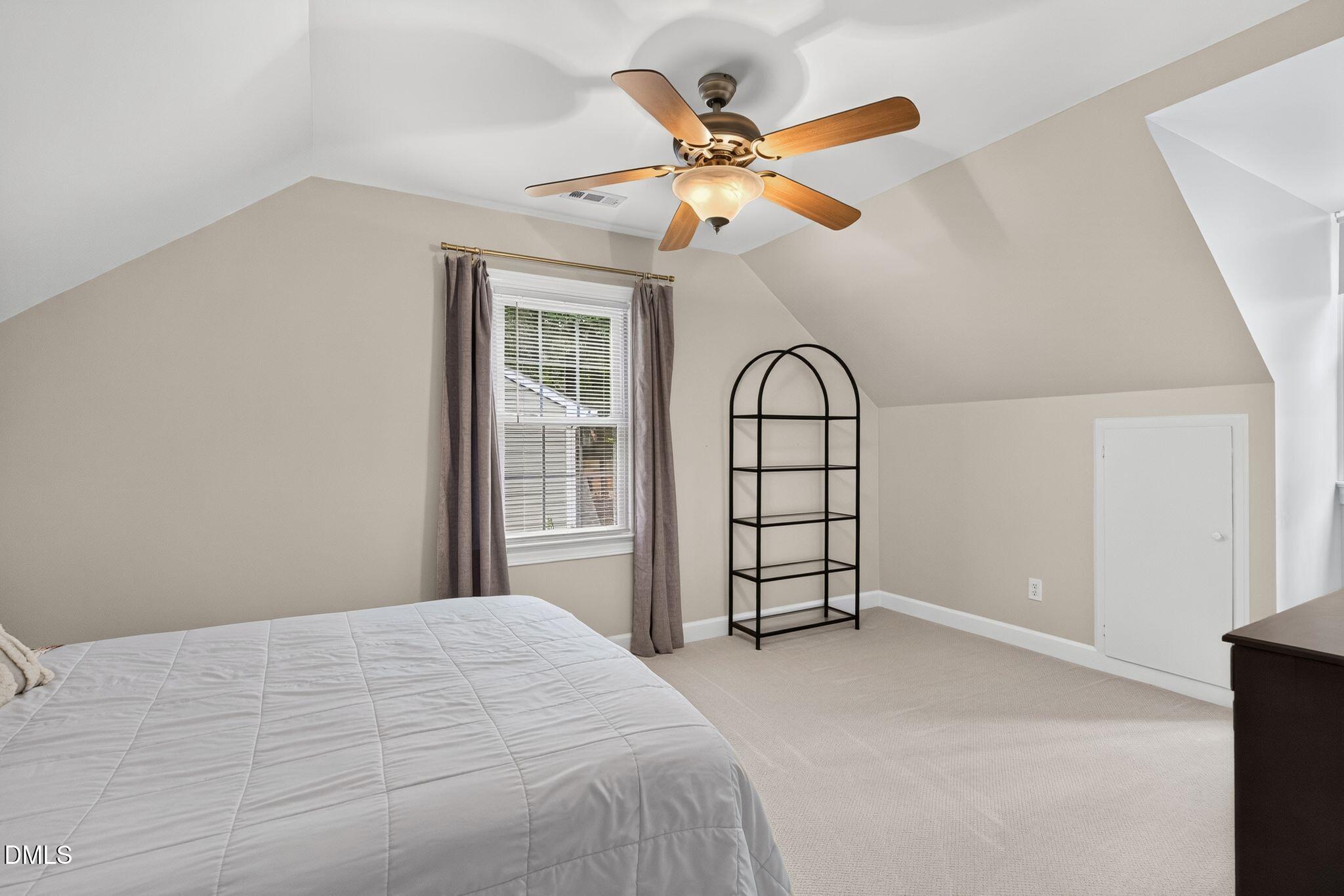 205 Lawrence Road Cary, NC 27511 - Photo 36 of 96 90_NJO08355
