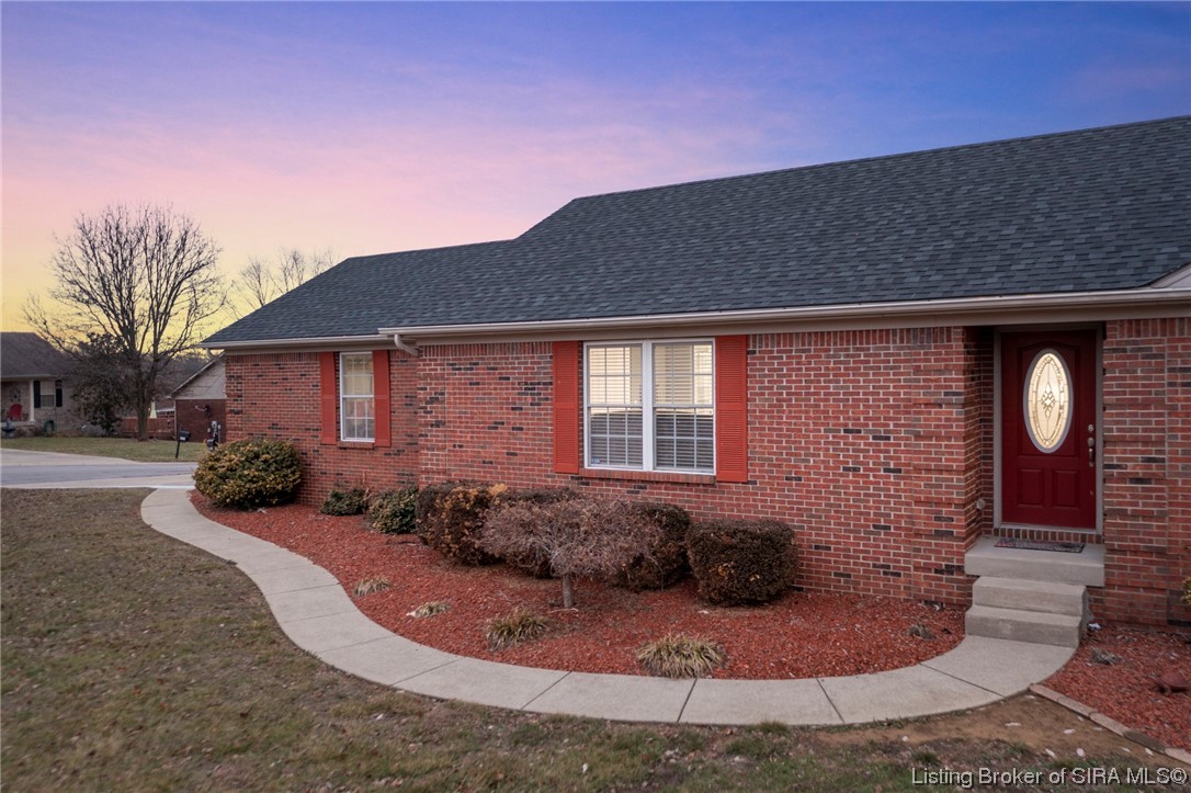 5432 Sky Ridge Road Charlestown, IN 47111 - Photo 3 of 43 Gallery Image 3