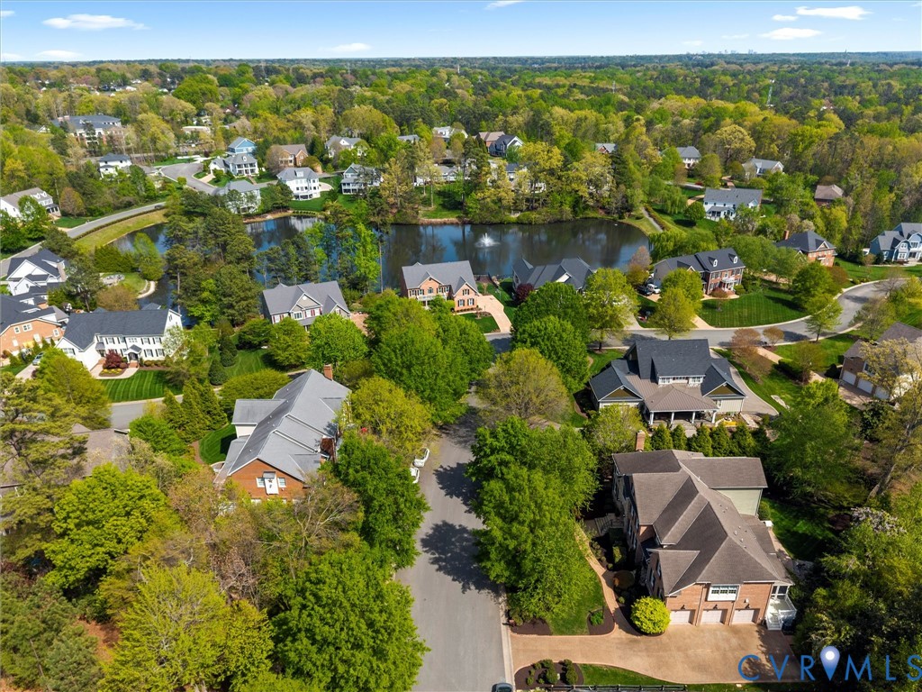 8705 Raleigh Manor Place Henrico, VA 23229 - Photo 9 of 73