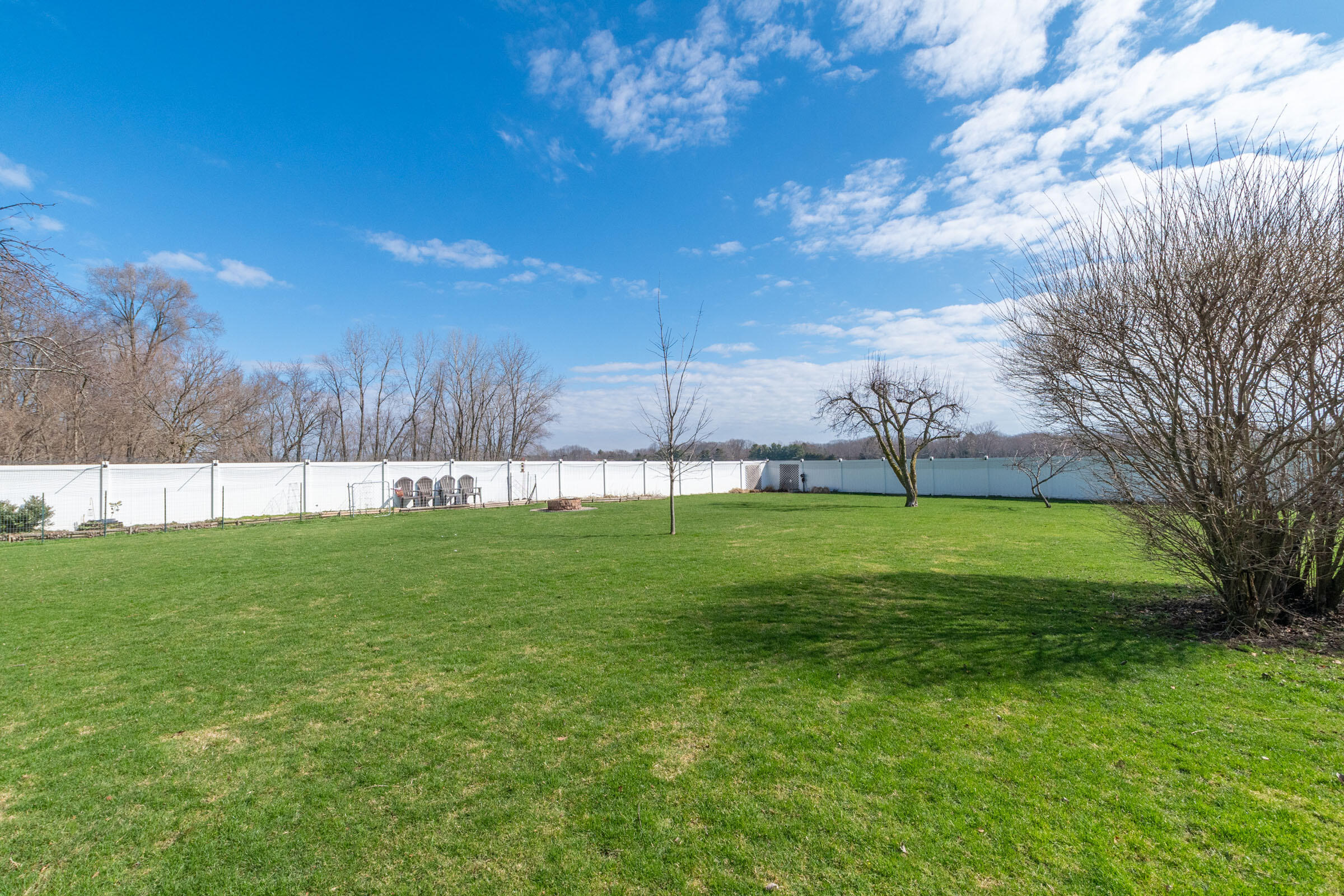 983 Miners Road St. Joseph, MI 49085 - Photo 30 of 40 983 Miners Rd SJ Yard 2